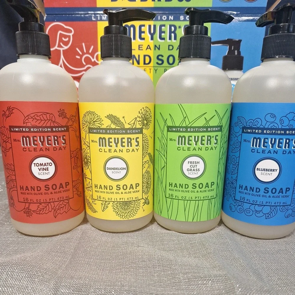 Mrs. Meyers Clean Day Hand Soap Variety Pack, 16 Fluid Ounce 4 Pack Limited Ed